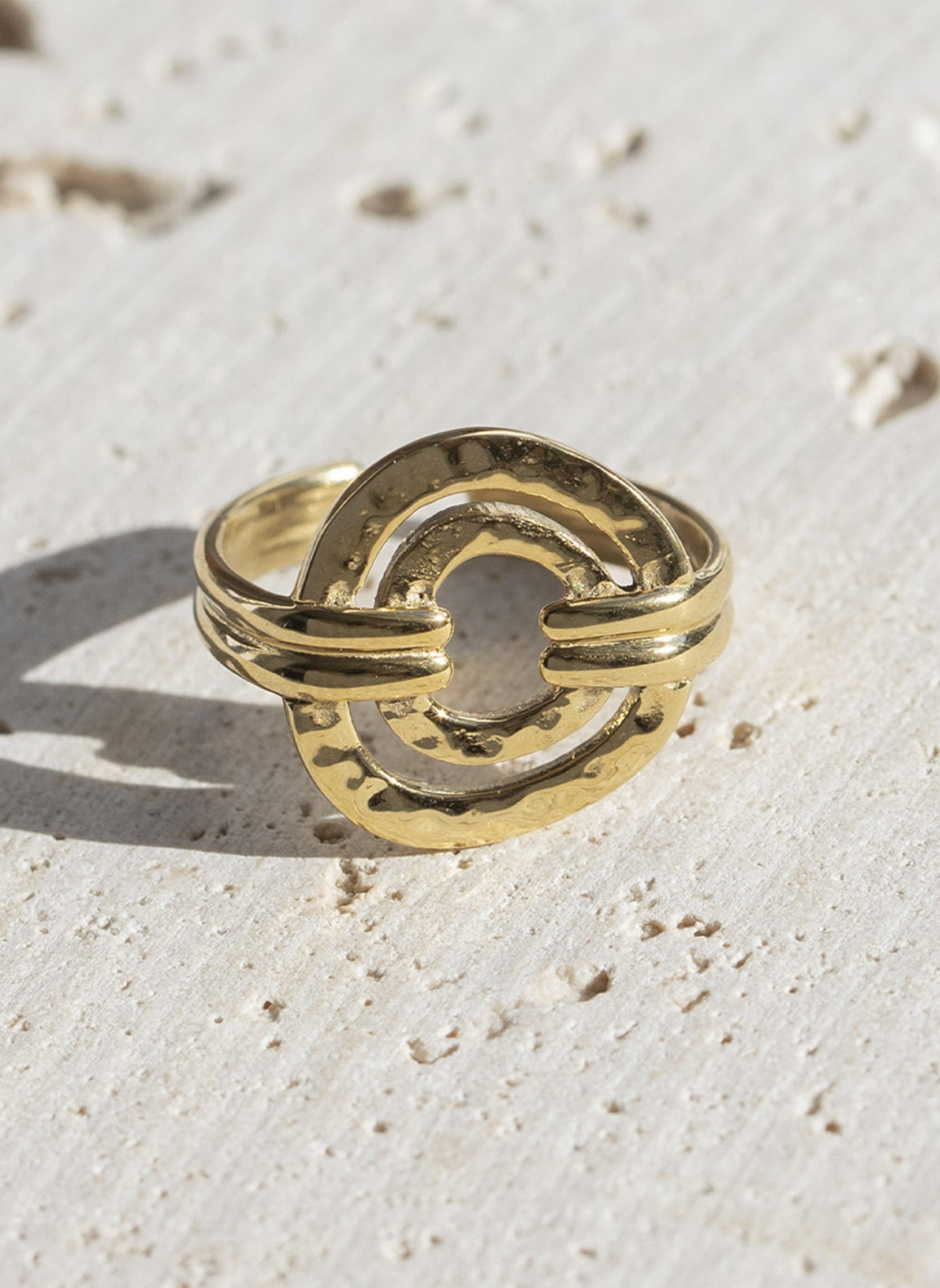 Large ring Dream