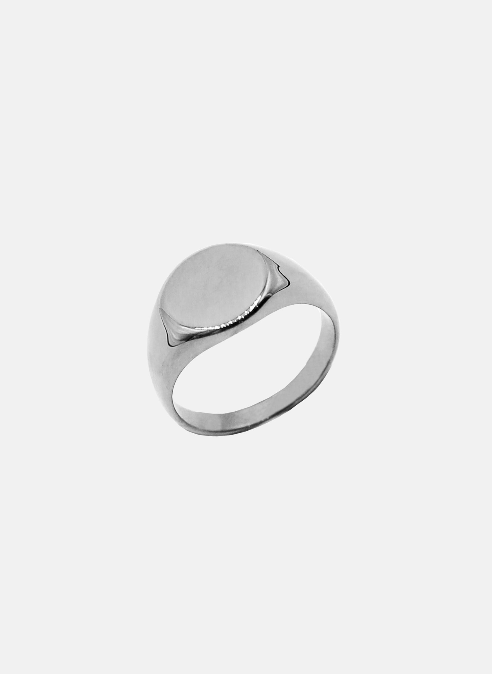 Large ring Lirael